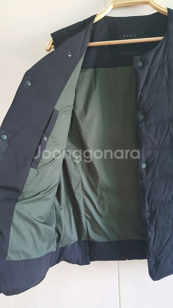 타임옴므 남자 구스 패딩조끼 팝니다--4