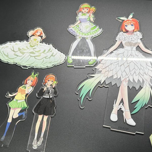 5등분의 신부 나카노 요츠바 아크릴 스탠드 일괄로 팝니다 이미지