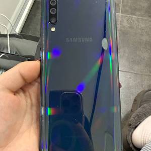 갤럭시A50 블랙 64GB Y1382