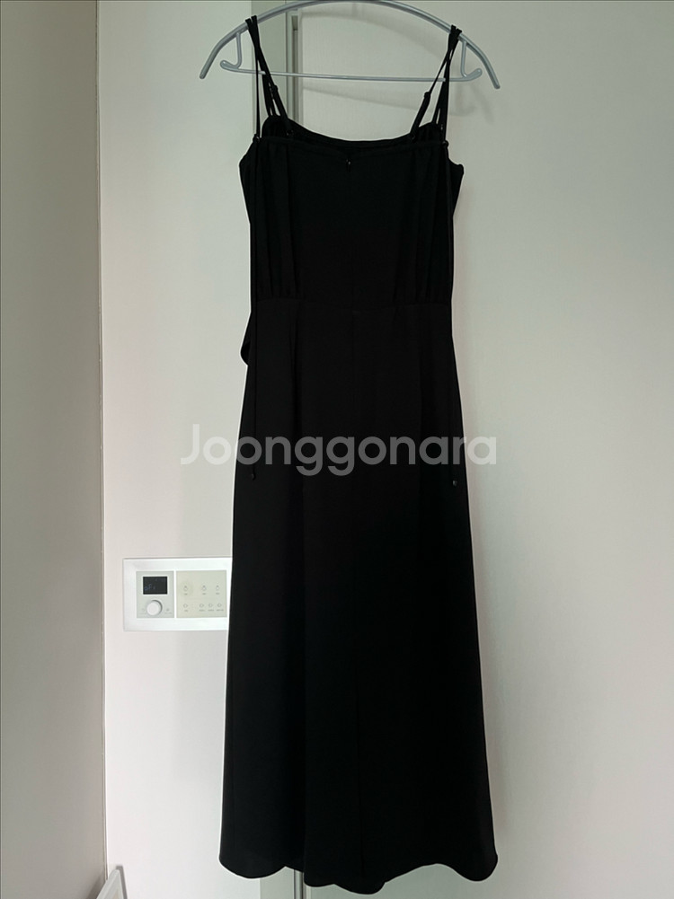 타임 레이어드 슬리브리스 드레스 원피스 블랙(55)--1