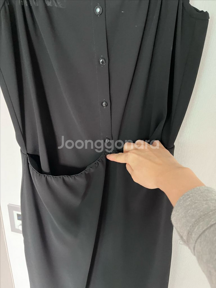 타임 레이어드 슬리브리스 드레스 원피스 블랙(55)--4