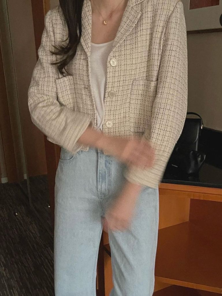 (가격인하/무료배송) 모멘텀 체크 트위드 자켓 두번 착용 이미지