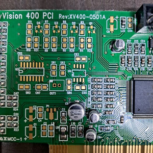 Xy Vision 400PCI cctv용 카드팝니다~