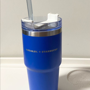 김성철 텀블러 스타벅스 SS 서머 하이드아웃 스탠리 켄처 591ml