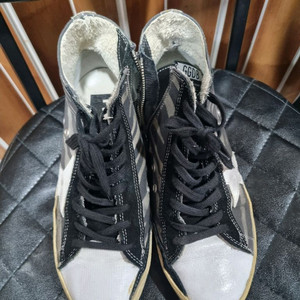 골든구스 하이탑스니커즈 이미지