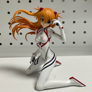 에반게리온 아스카 피규어