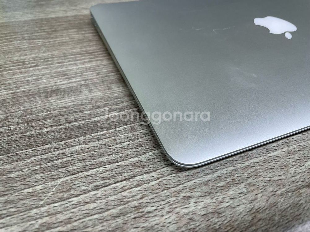 맥북에어 13인치 2017 i5 / 램8GB--2