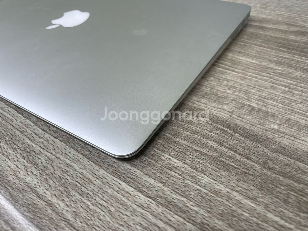 맥북에어 13인치 2017 i5 / 램8GB--3