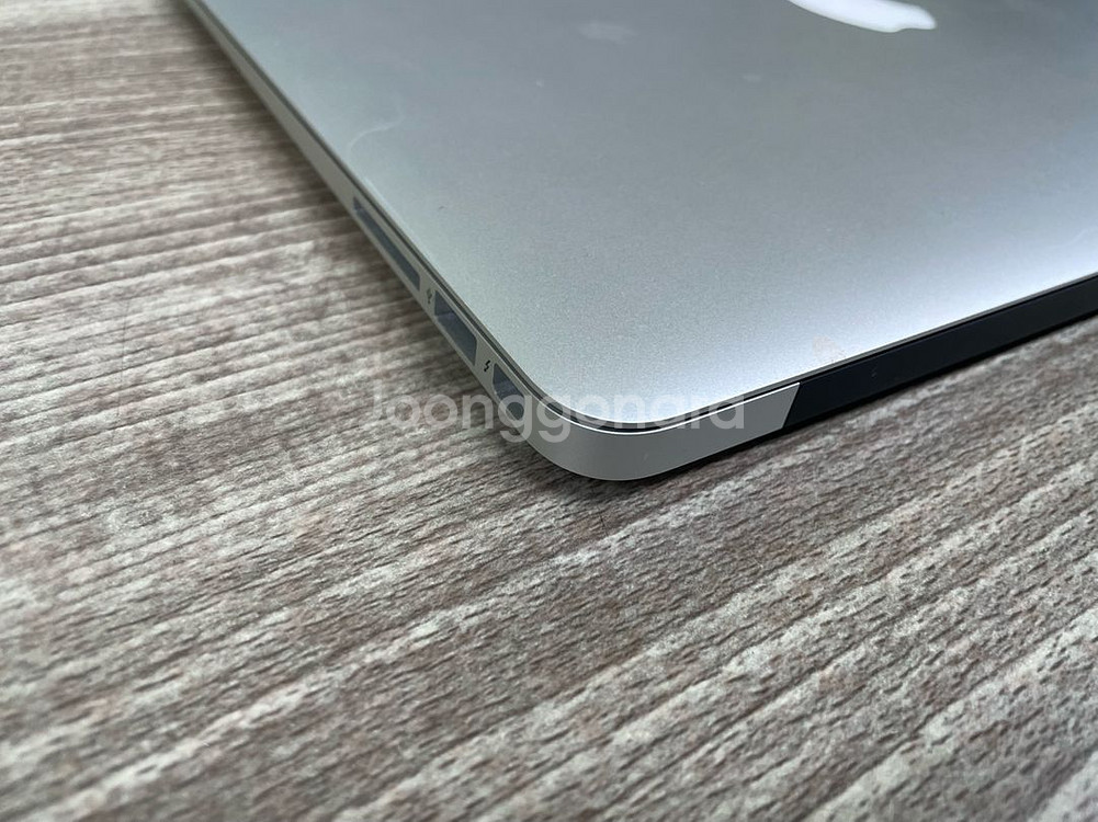 맥북에어 13인치 2017 i5 / 램8GB--5