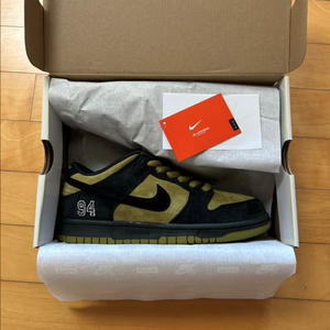 [245]나이키 x 슈프림 SB 덩크 로우 캠퍼 그린