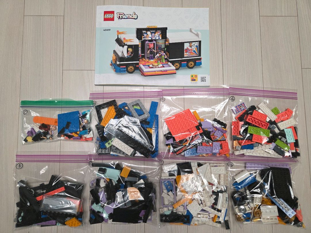 레고프렌즈 42619팝스타뮤직투어버스--1