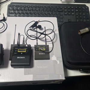 소니 uwp-d21 무선 마이크 세트 팝니다.