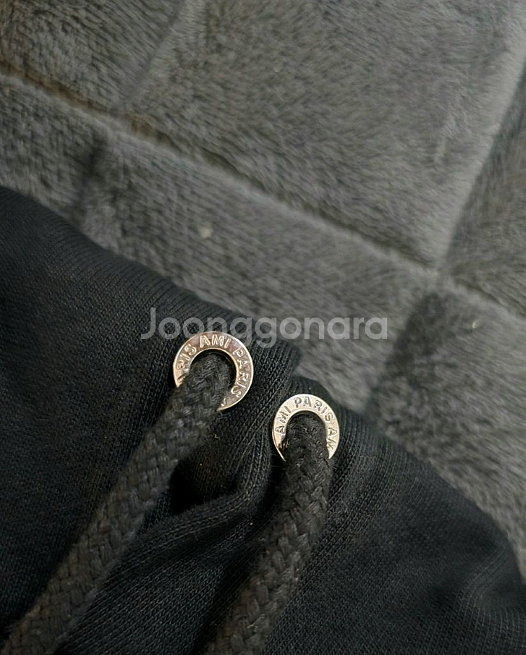 아미 스몰하트 로고 후드티 티셔츠 블랙 XL사이즈(국내105)--3