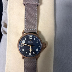 제니스 PILOTO TYPE 20 BRONZE 이미지