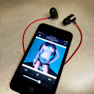 아이팟 터치4세대 8GB 블랙