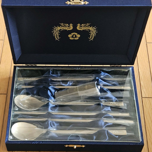 대통령실 방짜유기 수저세트 이미지