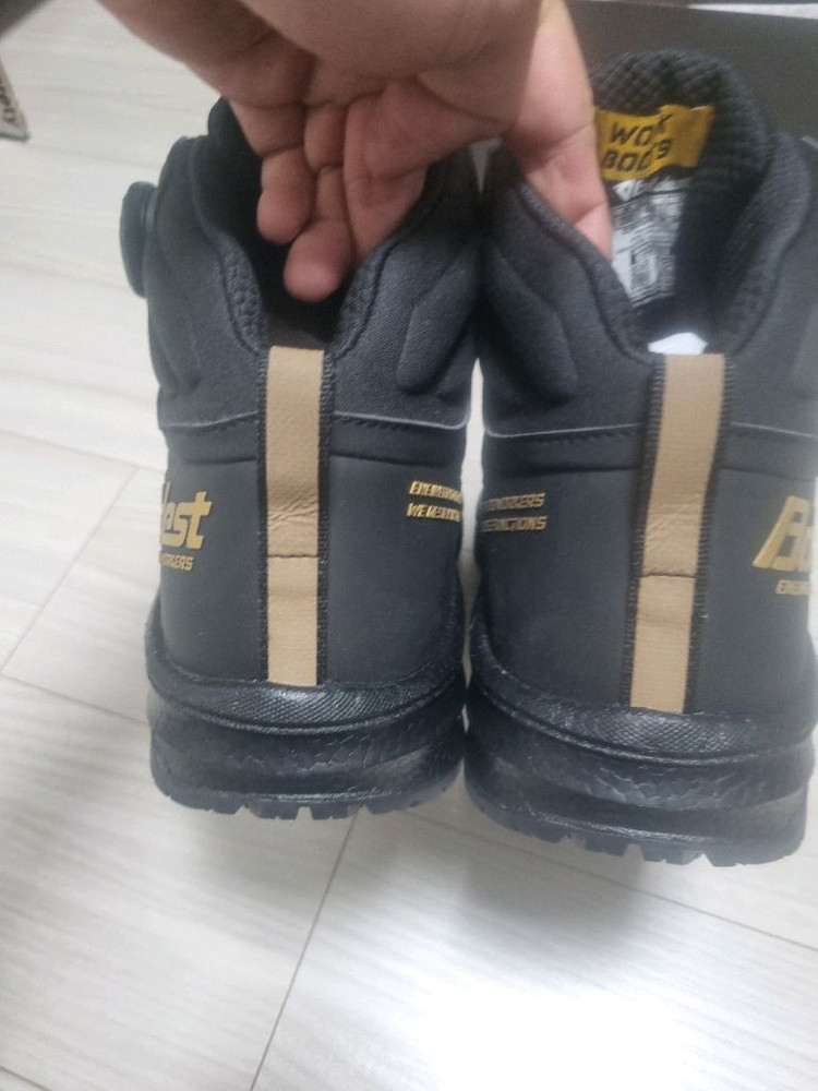볼디스트 Boldest 안전화 베이퍼쉴드541 팔아요. 사이즈 280 새상품 택포 무료 배송--2