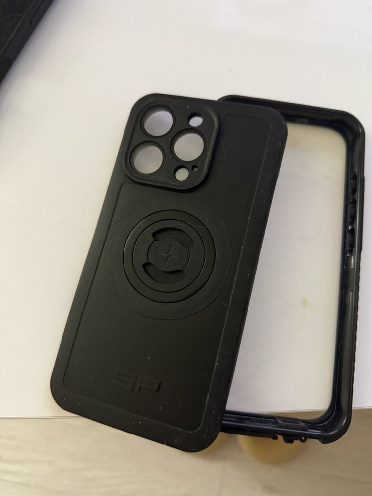 Sp커넥트 아이폰16 프로 케이스 및 방수케이스 이미지