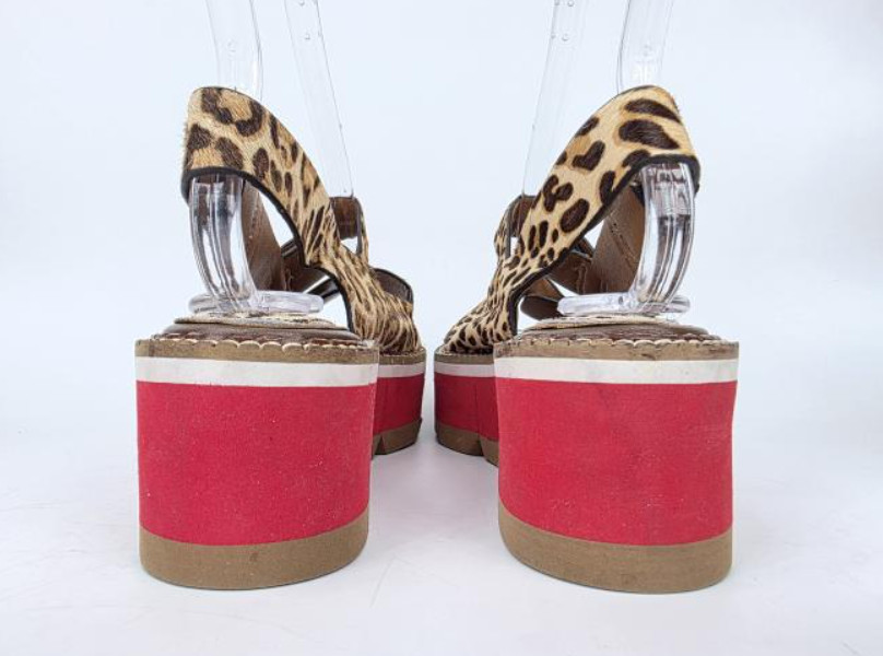 나무하나 샌들 이미지