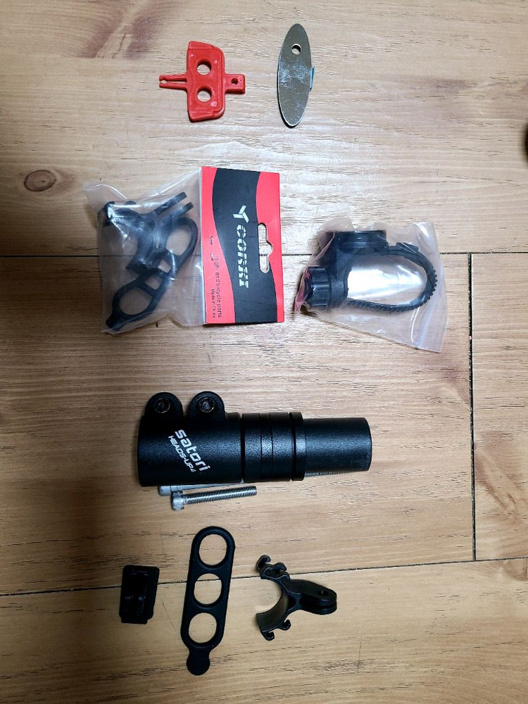 자전거 가방. 미니 펌프. 자전거 백미러. 자전거용품--5