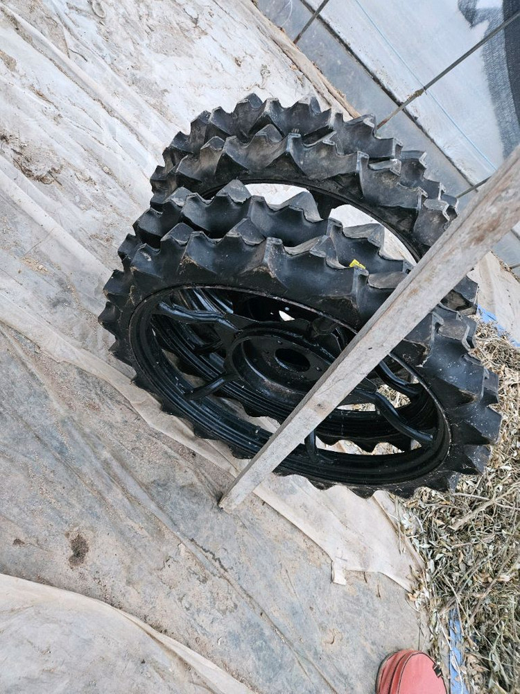 승용 관리기 바퀴 4개--2