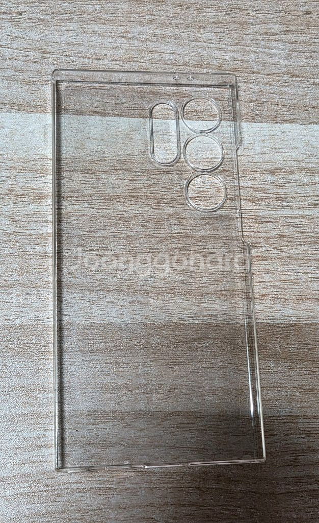 슈피겐 갤럭시S24 울트라 케이스 0.8mm 초슬림 에어스킨 상태굿--8