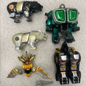 파워레인저 정글포스 정글타이탄 팔아요