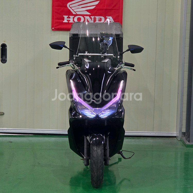 혼다 PCX125 ABS 25년식 1인신조 짧은키로수 최저가 판매합니다--1