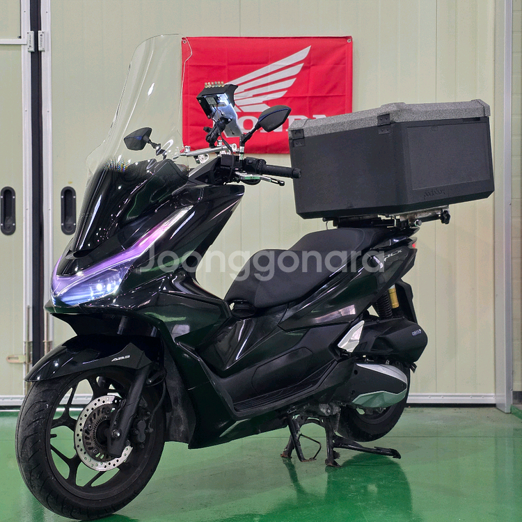 혼다 PCX125 ABS 25년식 1인신조 짧은키로수 최저가 판매합니다--2