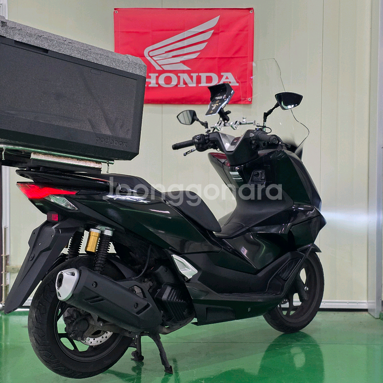 혼다 PCX125 ABS 25년식 1인신조 짧은키로수 최저가 판매합니다--5