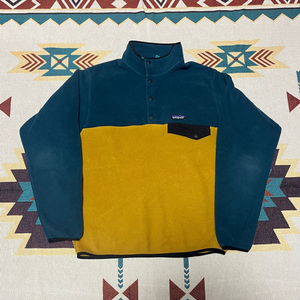 파타고니아 신칠라 투톤 컬러 스냅티 M