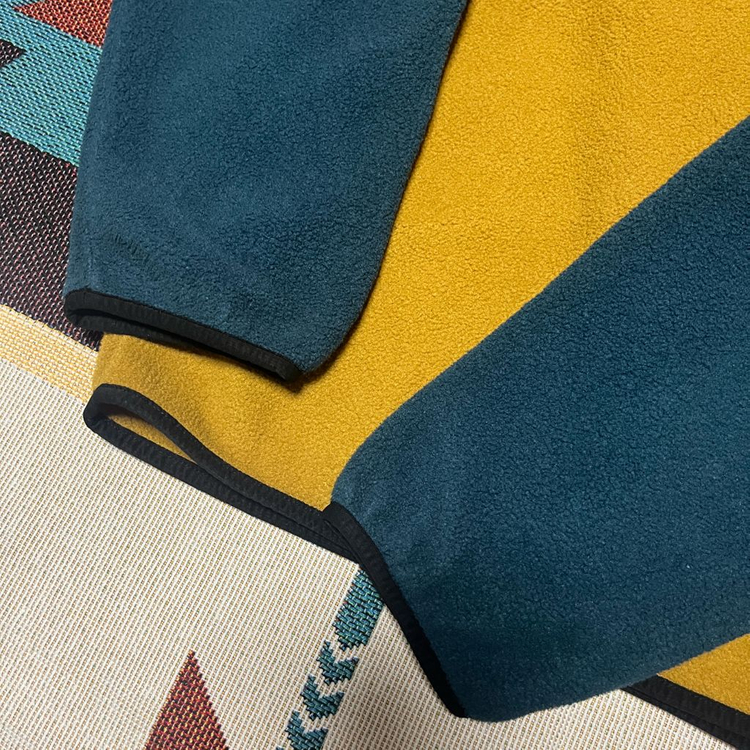 파타고니아 신칠라 투톤 컬러 스냅티 M--1