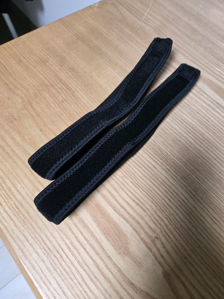 아디다스 스트랩 무릎보호대--1