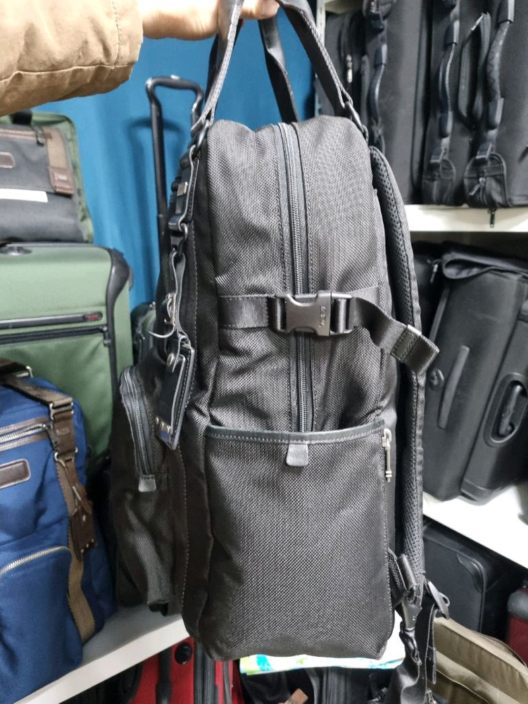 투미 르준 백팩 블랙--4