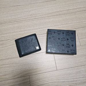 mcm 사피아노 반지갑 이미지