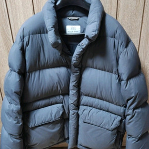 코오롱스포츠 볼륨 구스다운 패딩 팝니다