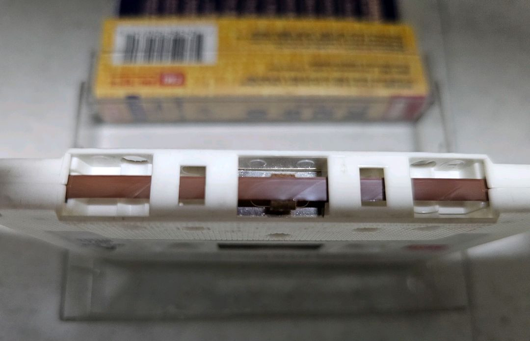 게리무어/카펜터스 카세트 테이프--2