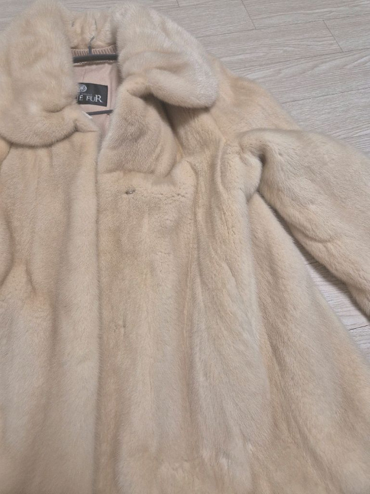 국제모피 사가로얄 팝니다 이미지