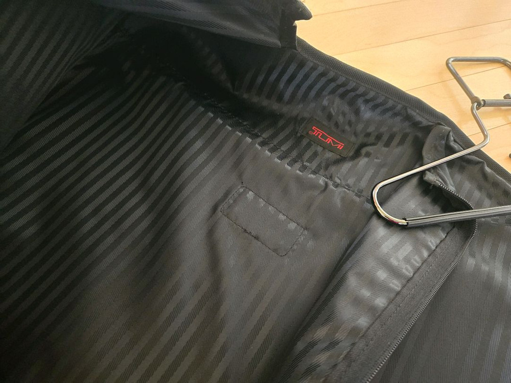 TUMI 투미 가먼트백--5