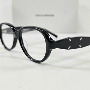 젠틀몬스터 마르지엘라 MM211 안경