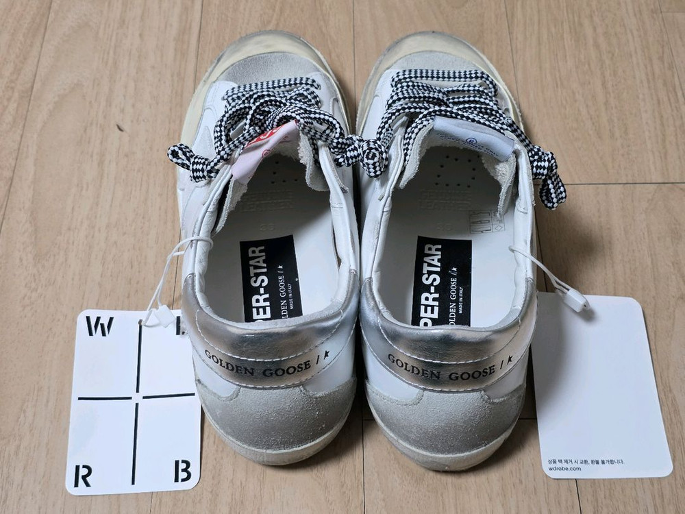 골든구스 슈퍼스타 36사이즈 새상품. 마지막 가격.--3