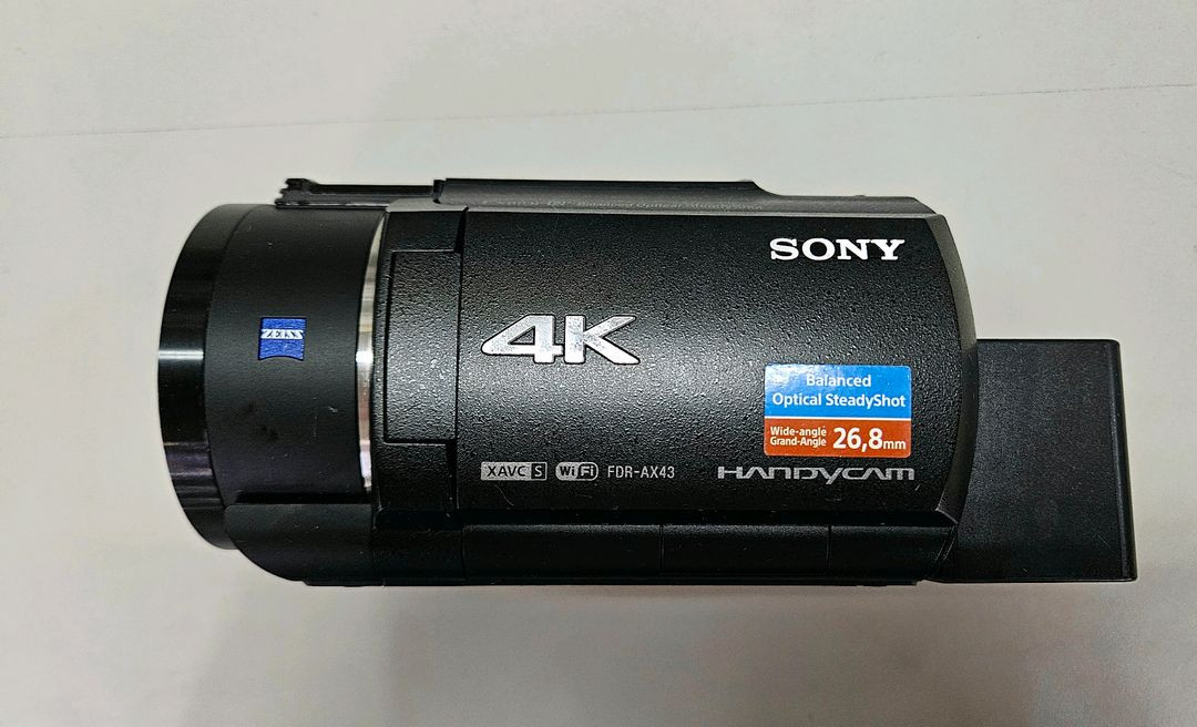 A급>소니 4K캠코더 FDR-AX43 핸디캠 광학20배줌 콘서트캠 이미지