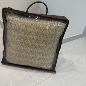 (새제품) 블랙야크 16다운블랭킷 150*100cm