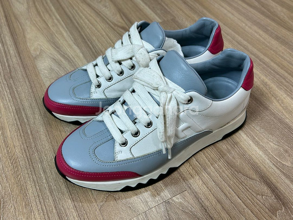 에르메스 트레일 여자 스니커즈 36.5 팝니다--1