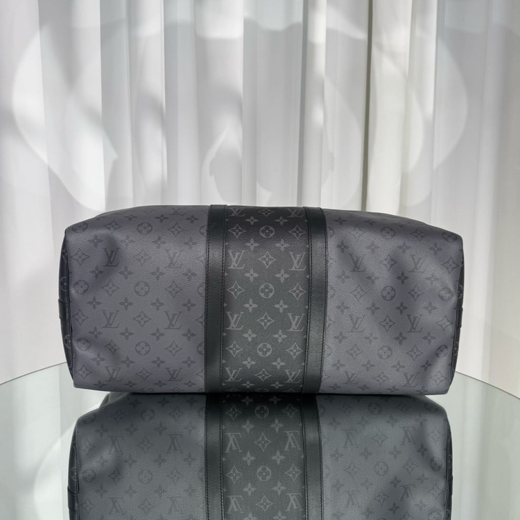 [50사이즈]루이비통 이클립스 리버스 반둘리에 키폴 50--4