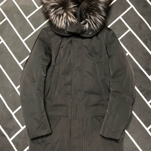 질스튜어트 천연모피 폭스퍼 패딩 이미지