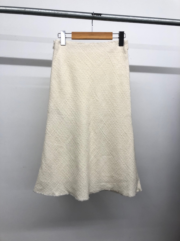 프랑스 끌로디피에로 트위드 금장 스커트 36사이즈--1