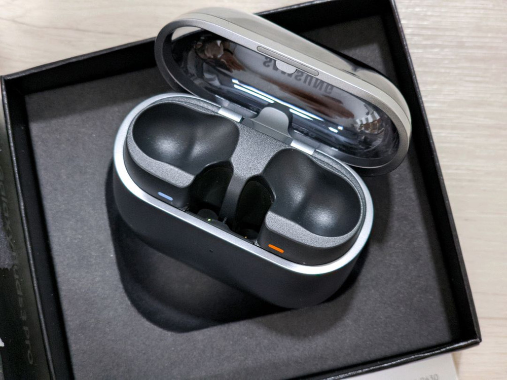 삼성 갤럭시 버즈3 프로 케이스 및 구성품 판매 이미지