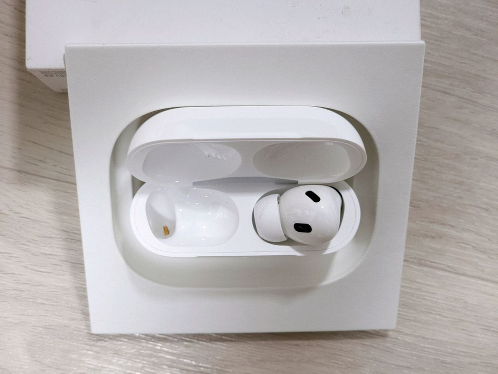애플 에어팟 프로 2세대 (C타입) 케이스+오른쪽+구성품 판매 이미지