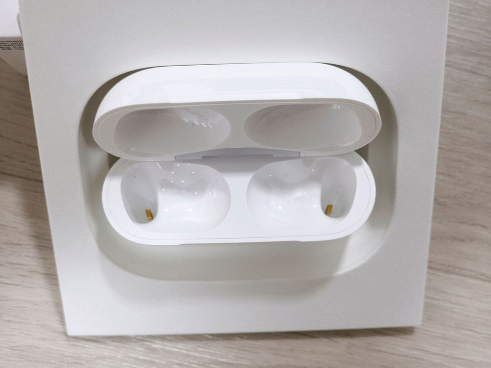 애플 에어팟 프로 2세대 (C타입) 케이스+오른쪽+구성품 판매 이미지